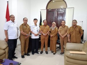 KEPALA RRI AMBON JALIN KERJASAMA PUBLIKASI DENGAN PEMKAB BURU
